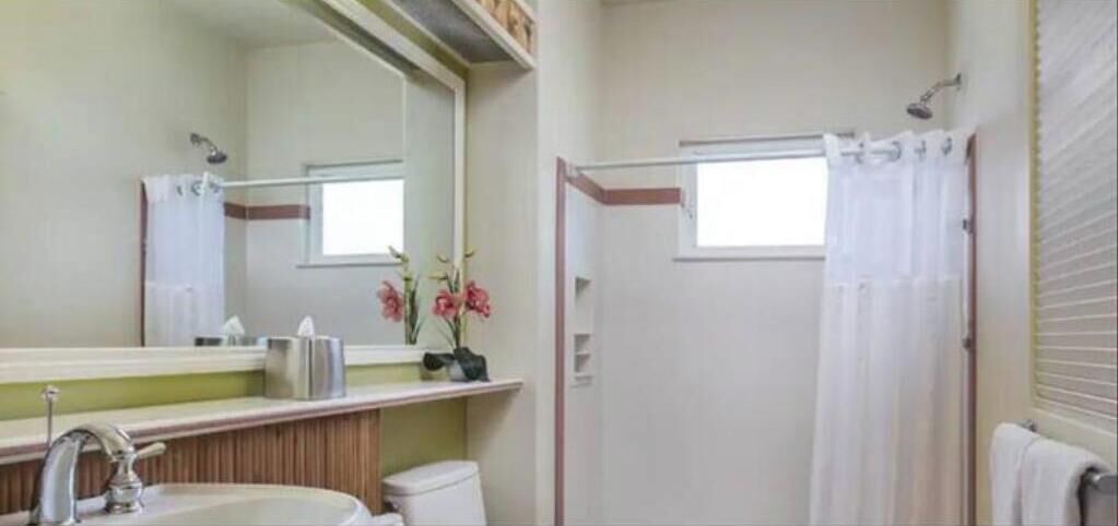 Photo of Bathroom in Princeville