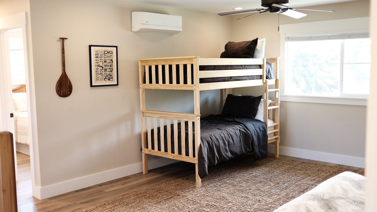 Photo of Bedroom in Waialee