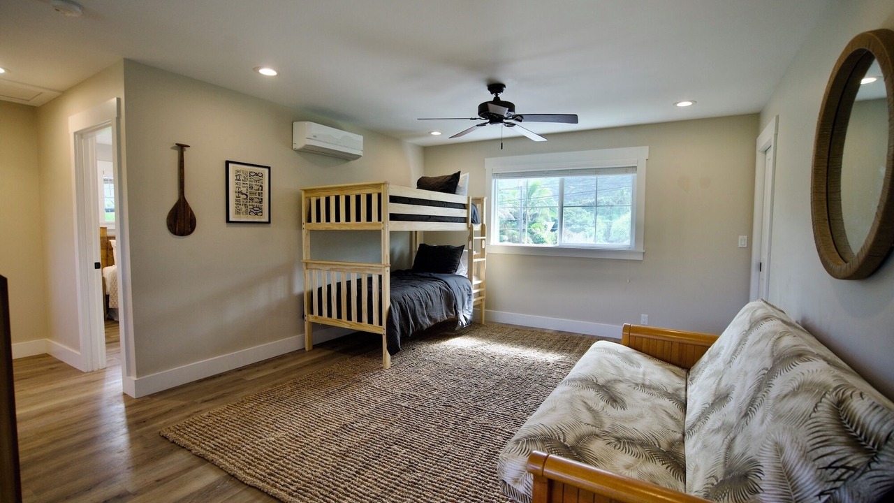 Photo of Bedroom in Waialee