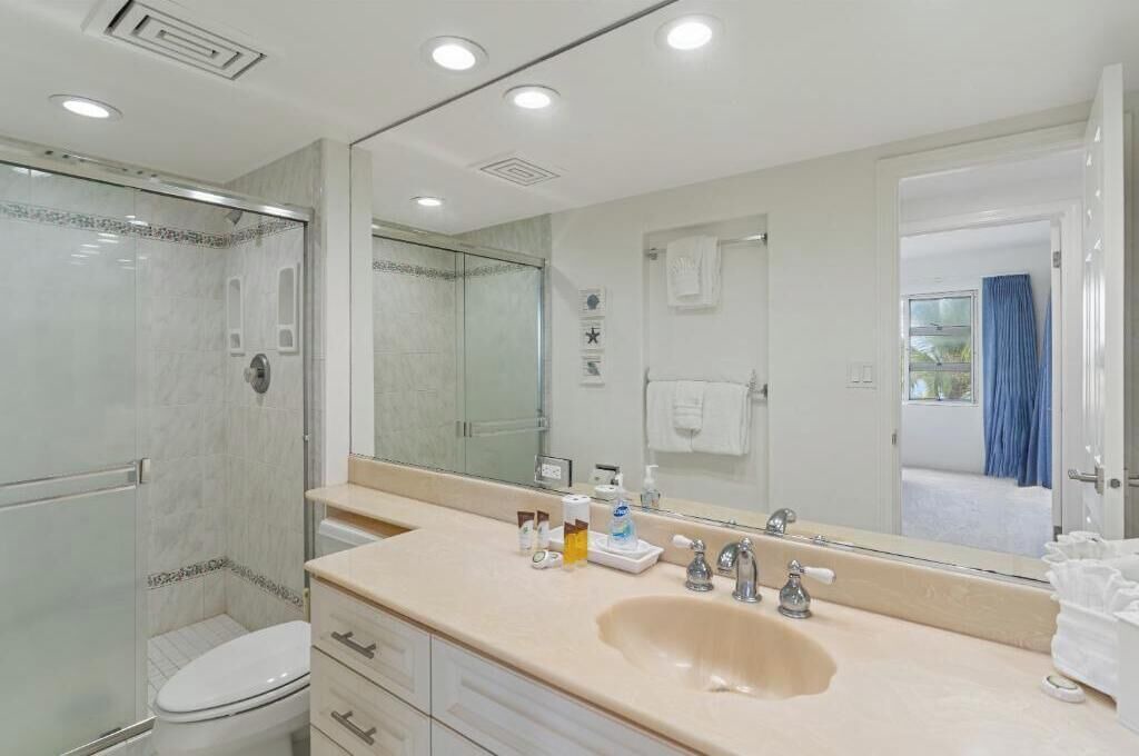 Photo of Bathroom in Kihei