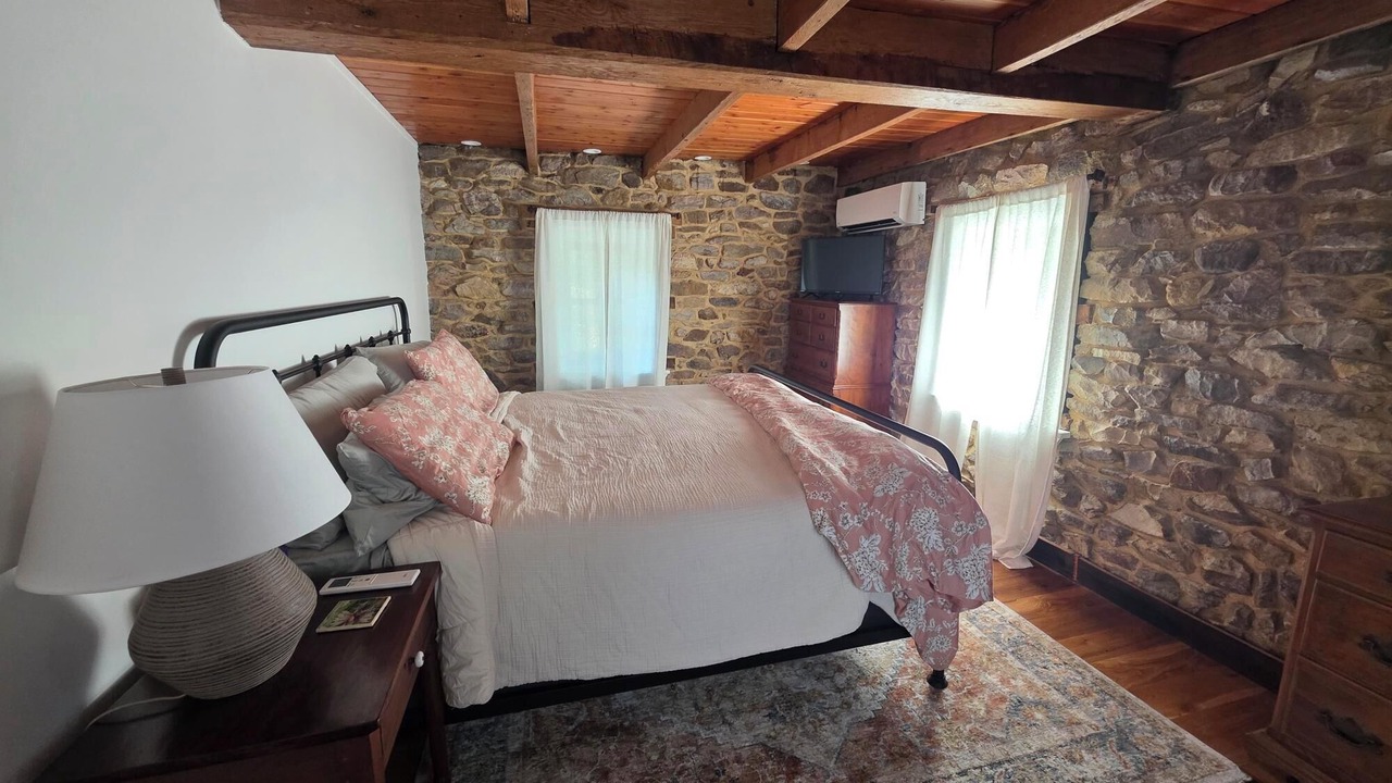 Photo of Bedroom in Bowers