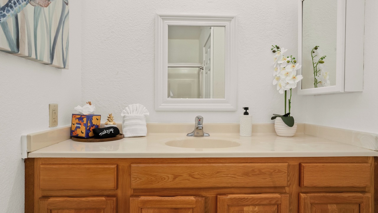 Photo of Bathroom in Kaiulani
