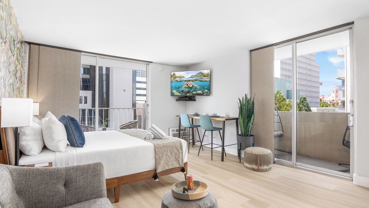 Photo of Bedroom in Waikiki