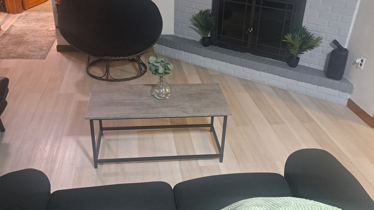 Photo of Livingroom in Tobyhanna