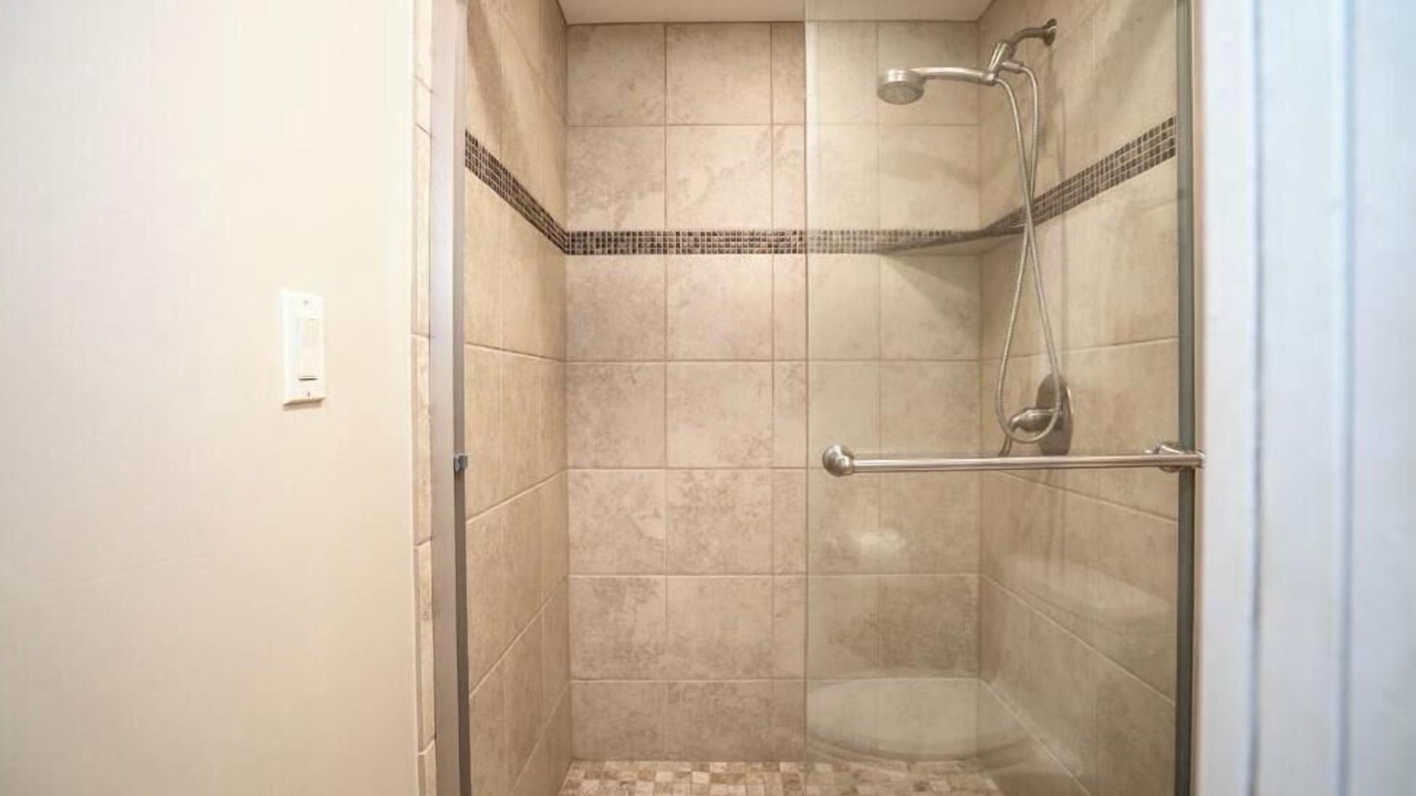 Photo of Bathroom in Kihei