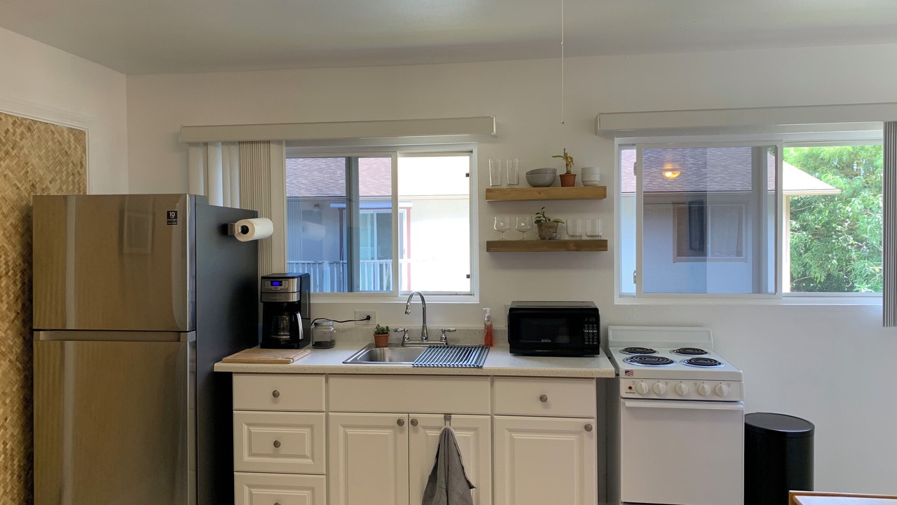 Photo of Kitchen in Kuliouou - Kalani Iki