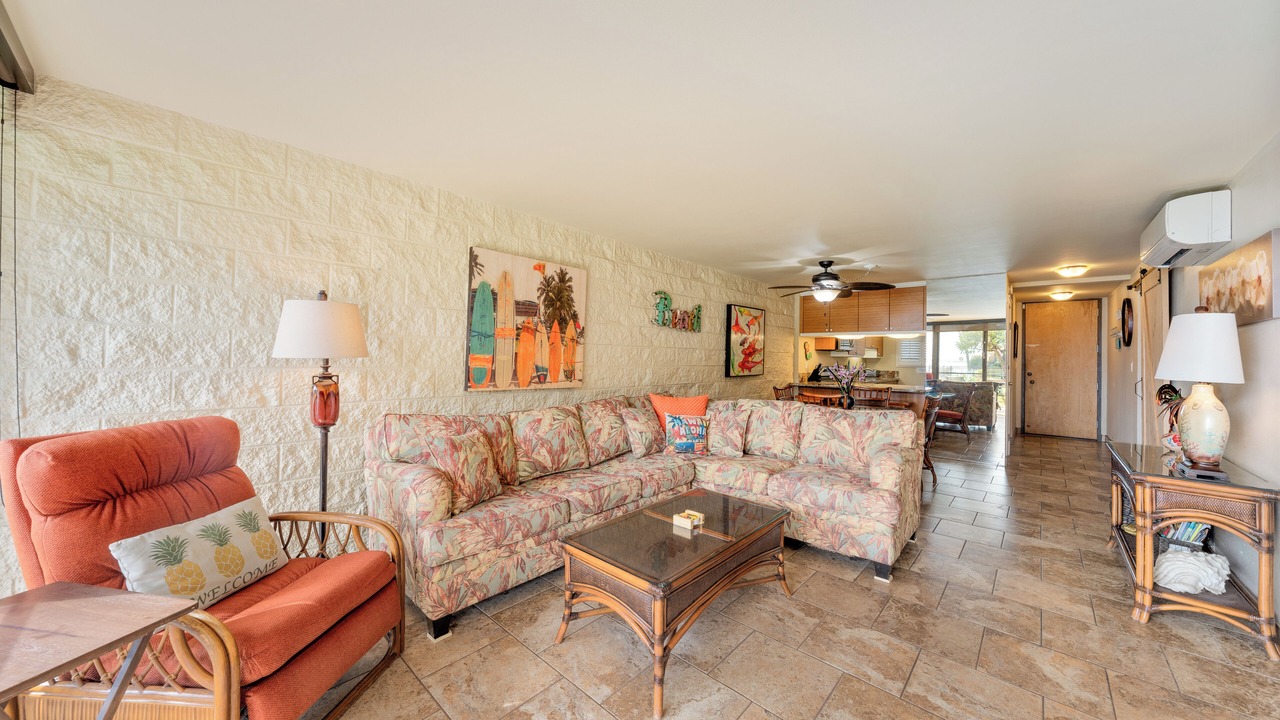 Photo of Livingroom in Maalaea