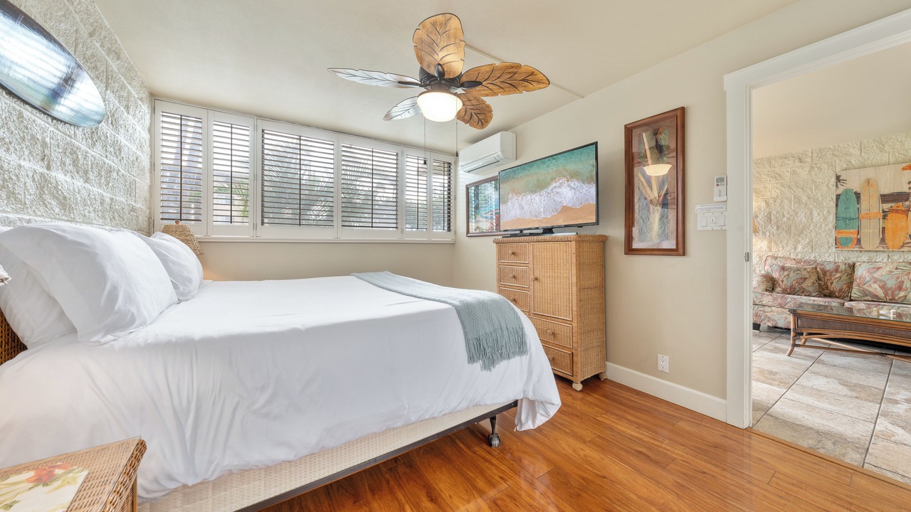 Photo of Bedroom in Maalaea