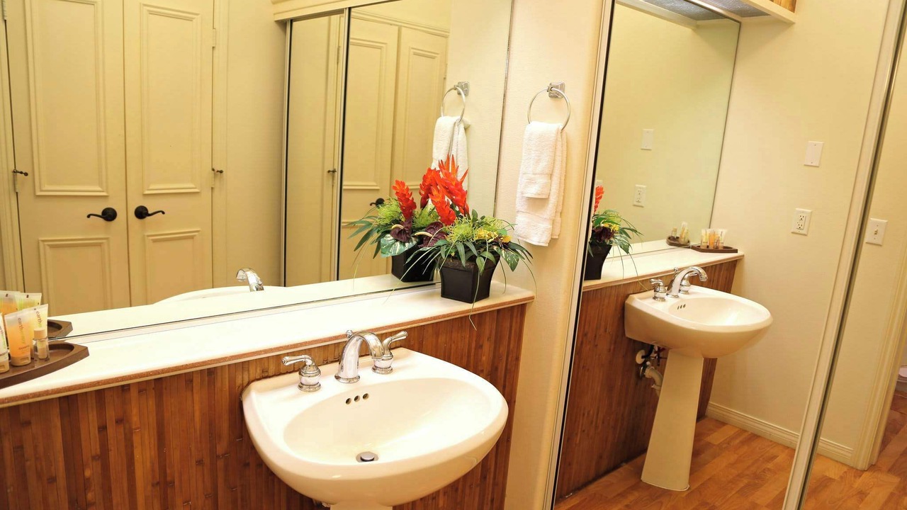 Photo of Bathroom in Princeville