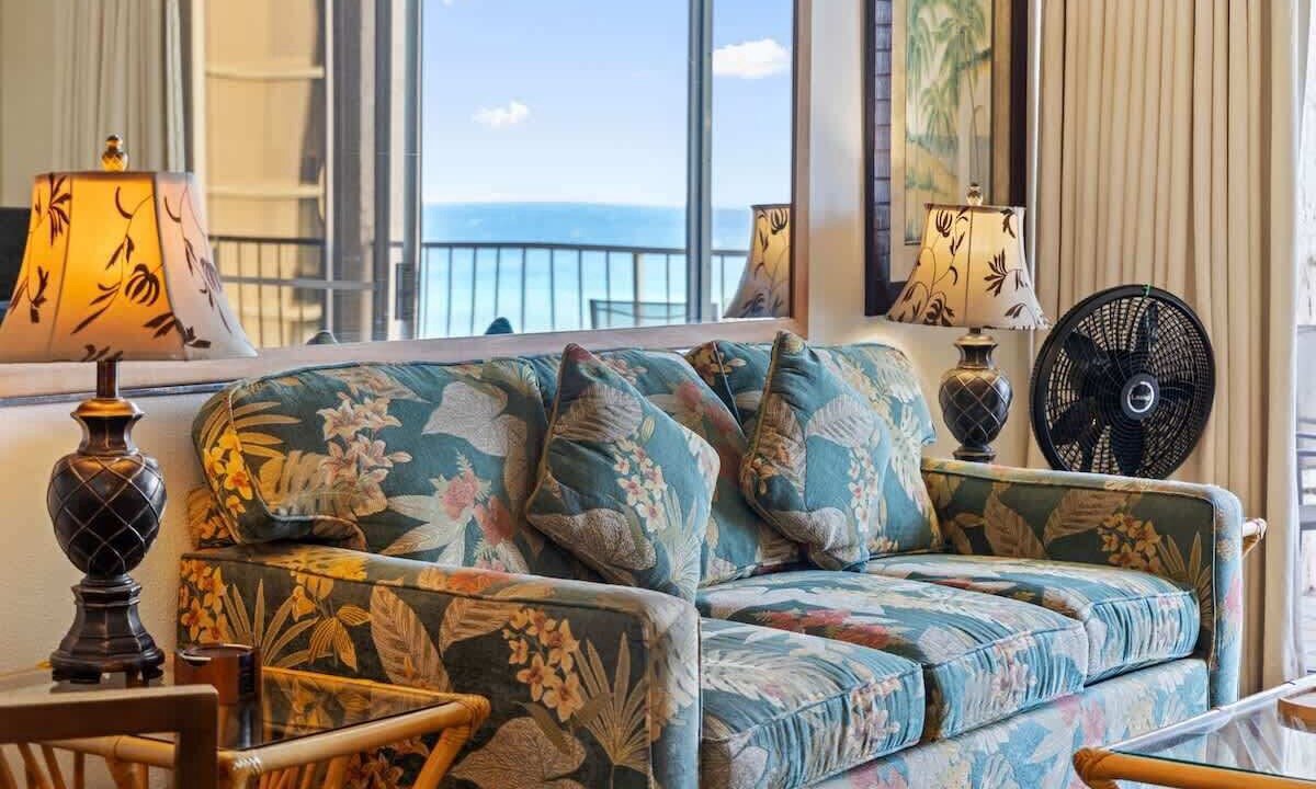 Photo of Livingroom in Kahana