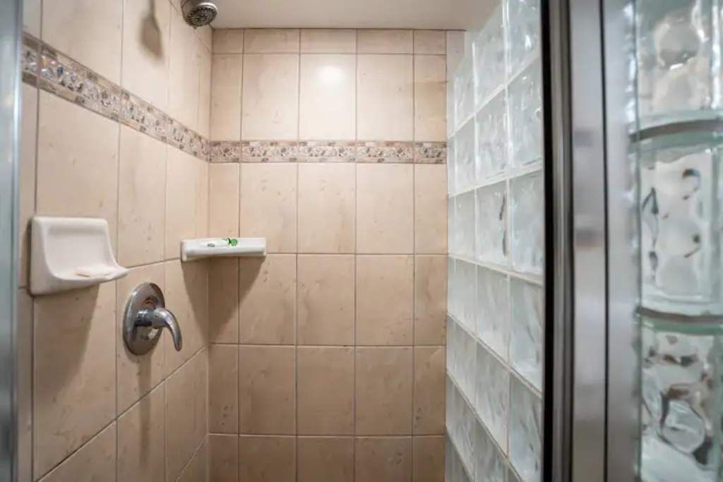 Photo of Bathroom in Kihei