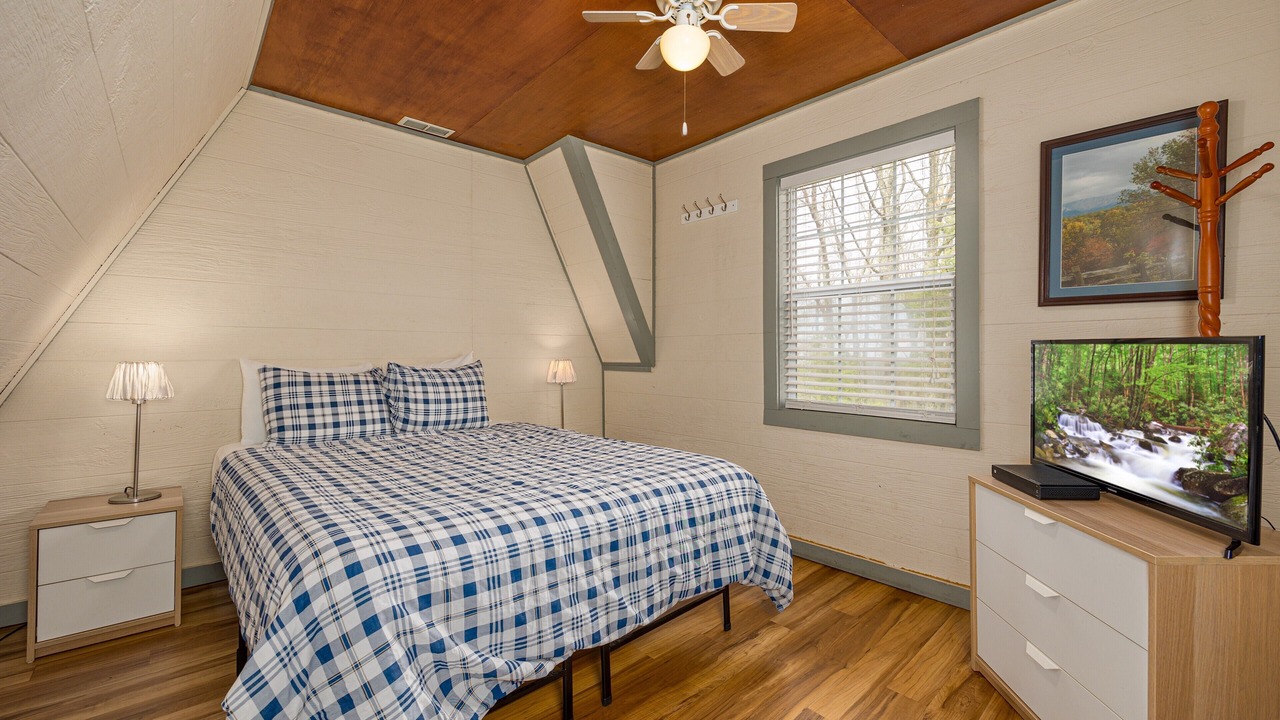 Photo of Bedroom in Chalet Village