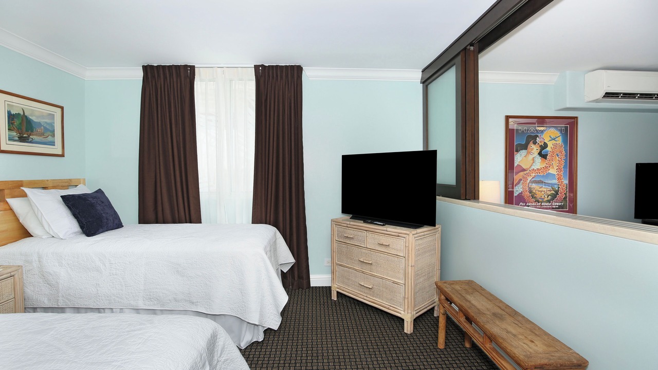 Photo of Bedroom in Waikiki