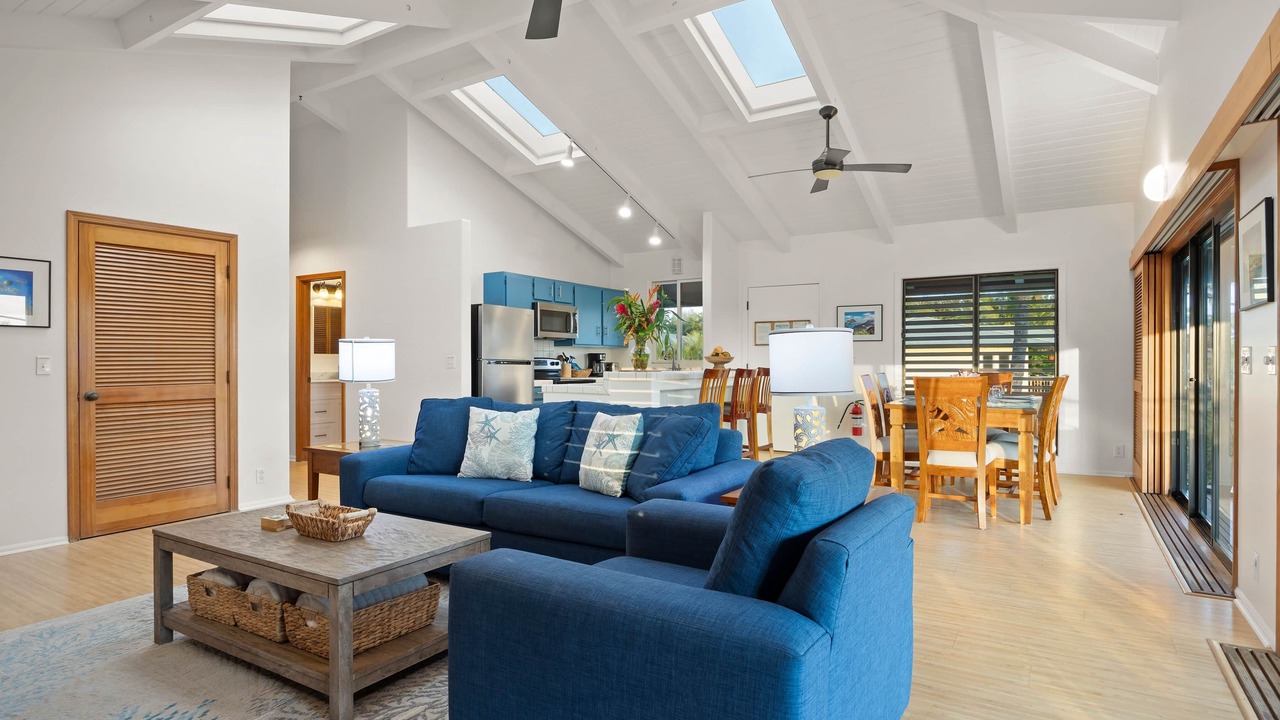 Photo of Livingroom in Wainiha