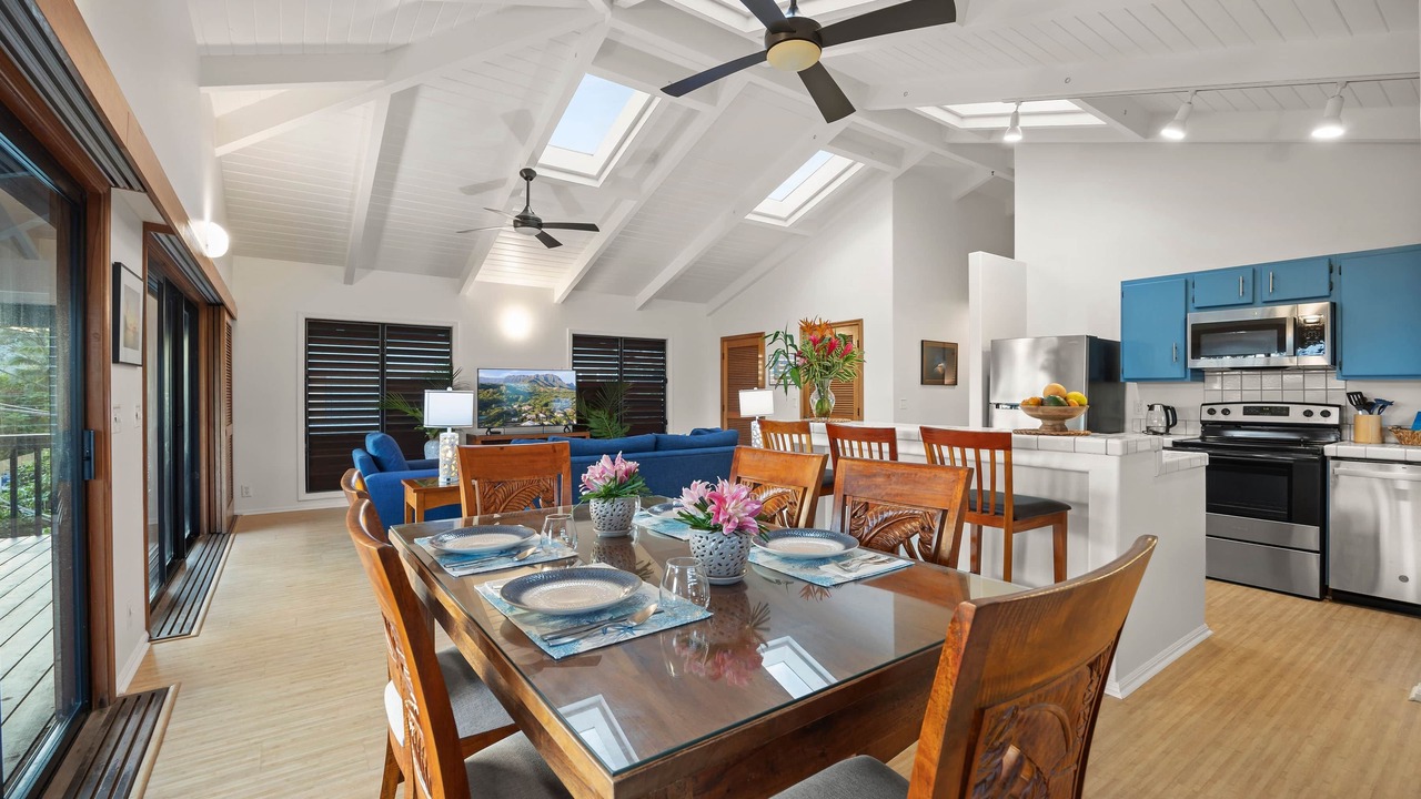 Photo of Bedroom in Wainiha