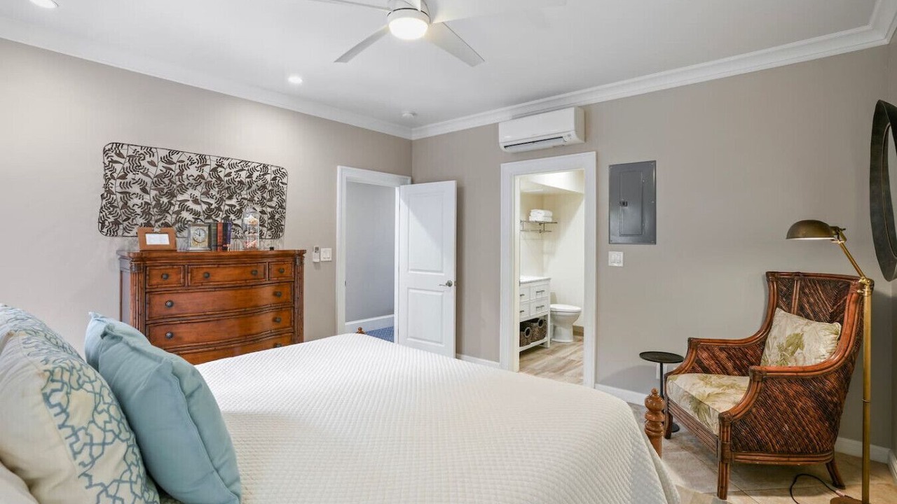 Photo of Bedroom in Wailua