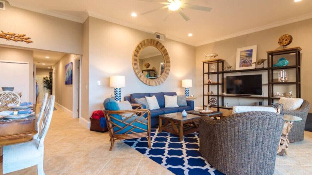 Photo of Livingroom in Wailua