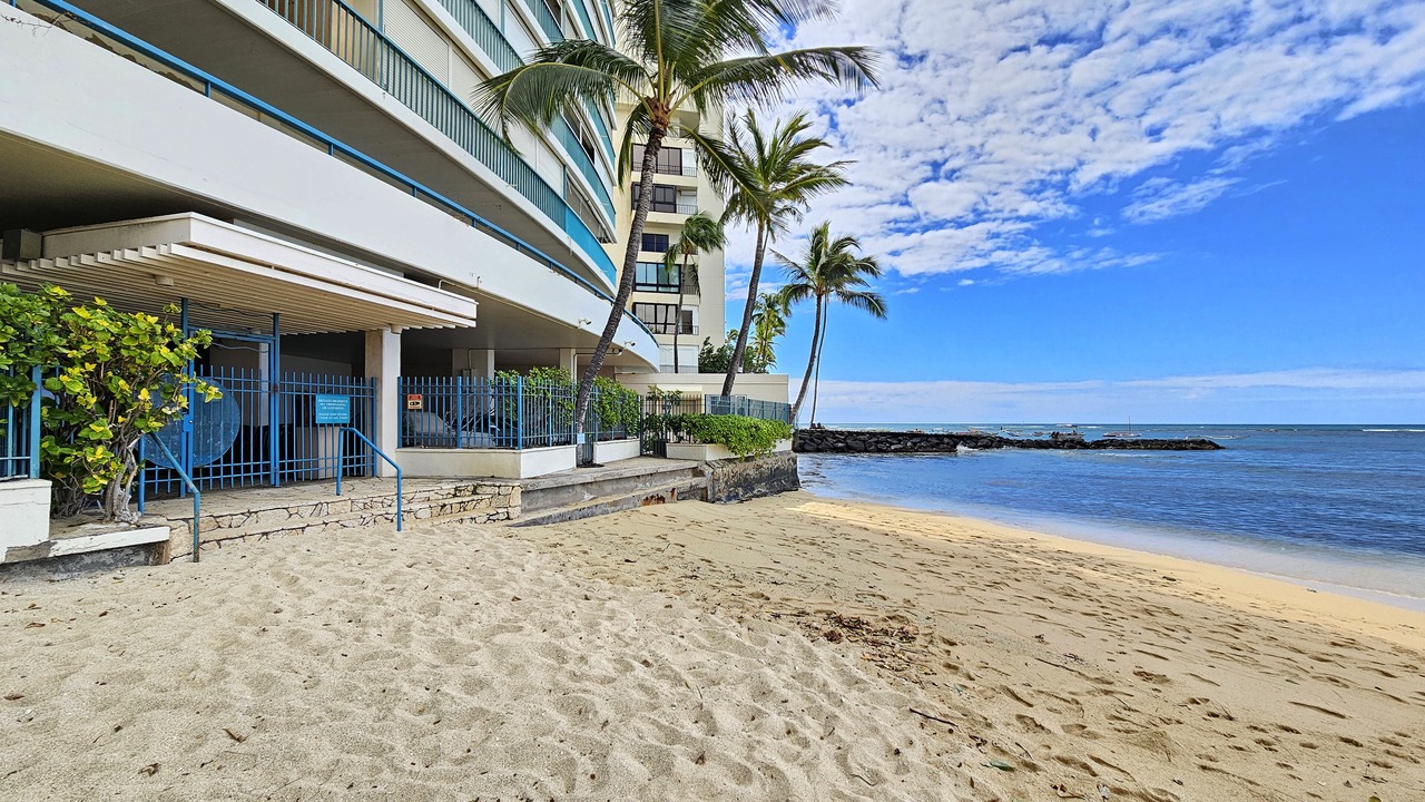 Photo of Others in Diamond Head - Kapahulu - St. Louis
