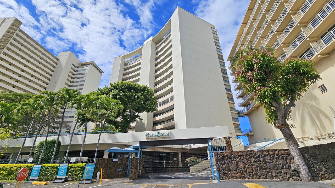 Photo of Outdoor in Diamond Head - Kapahulu - St. Louis
