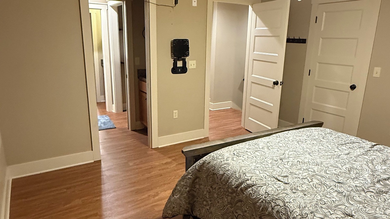 Photo of Bedroom in Guntersville