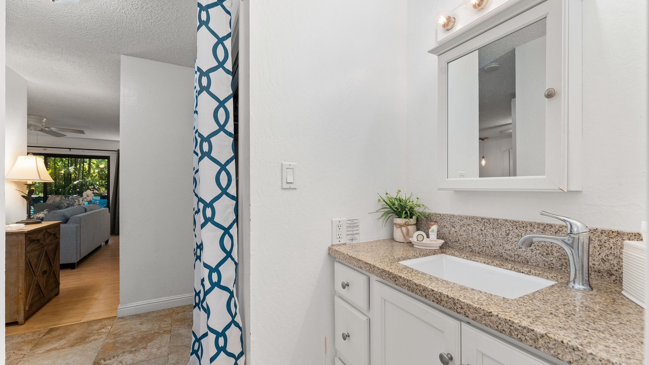 Photo of Bathroom in Kihei
