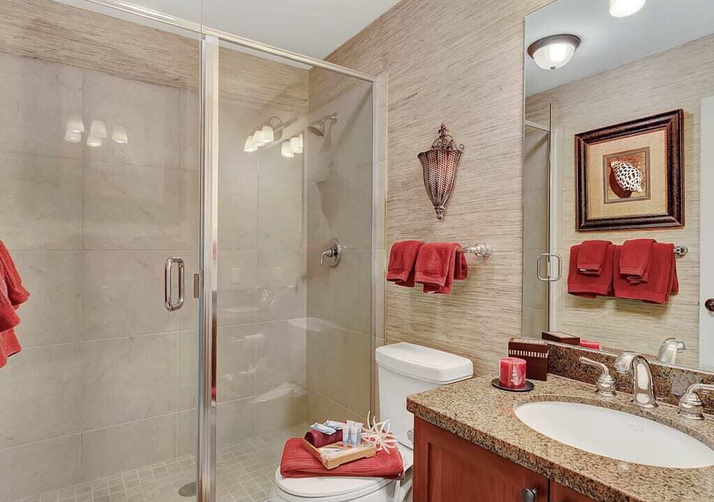 Photo of Bathroom in Waikoloa