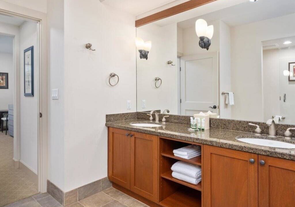 Photo of Bathroom in Waikoloa
