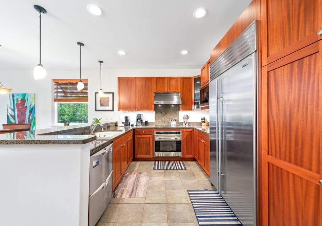 Photo of Kitchen in Waikoloa