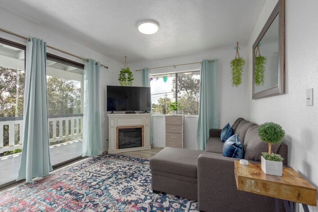 Photo of Livingroom in Royal Hawaiian Estates