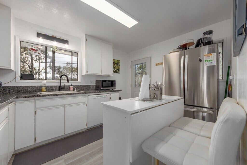 Photo of Kitchen in Royal Hawaiian Estates