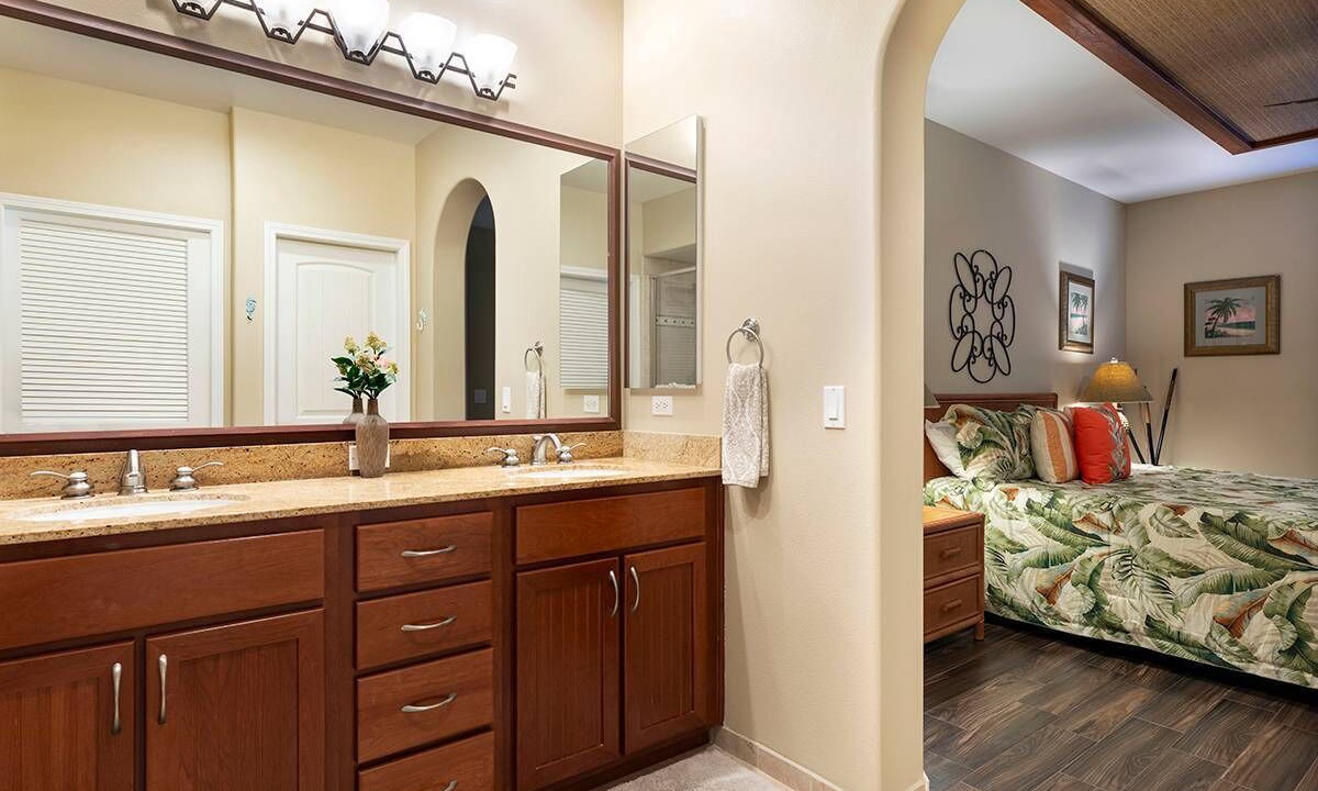 Photo of Bathroom in Waikoloa