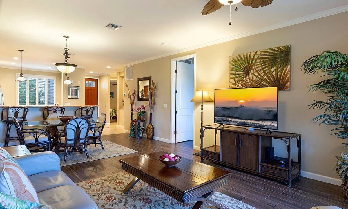 Photo of Livingroom in Waikoloa