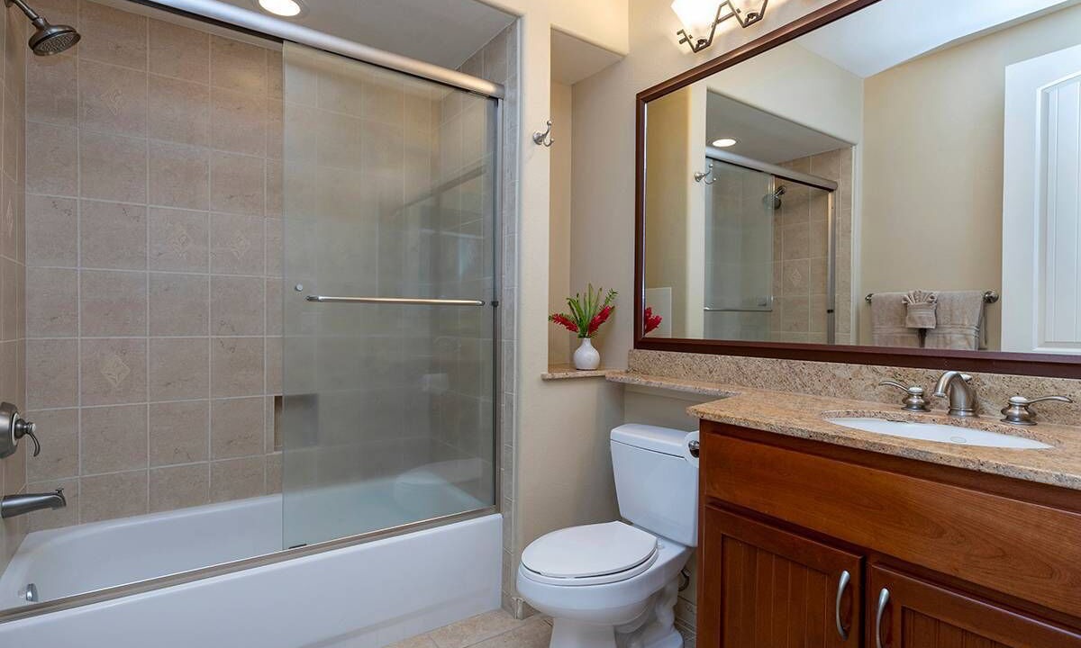 Photo of Bathroom in Waikoloa
