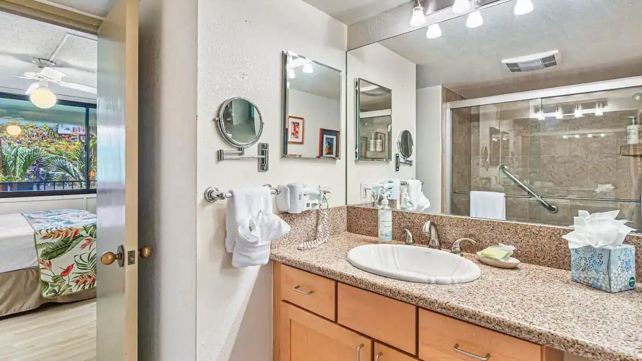 Photo of Bathroom in Kihei
