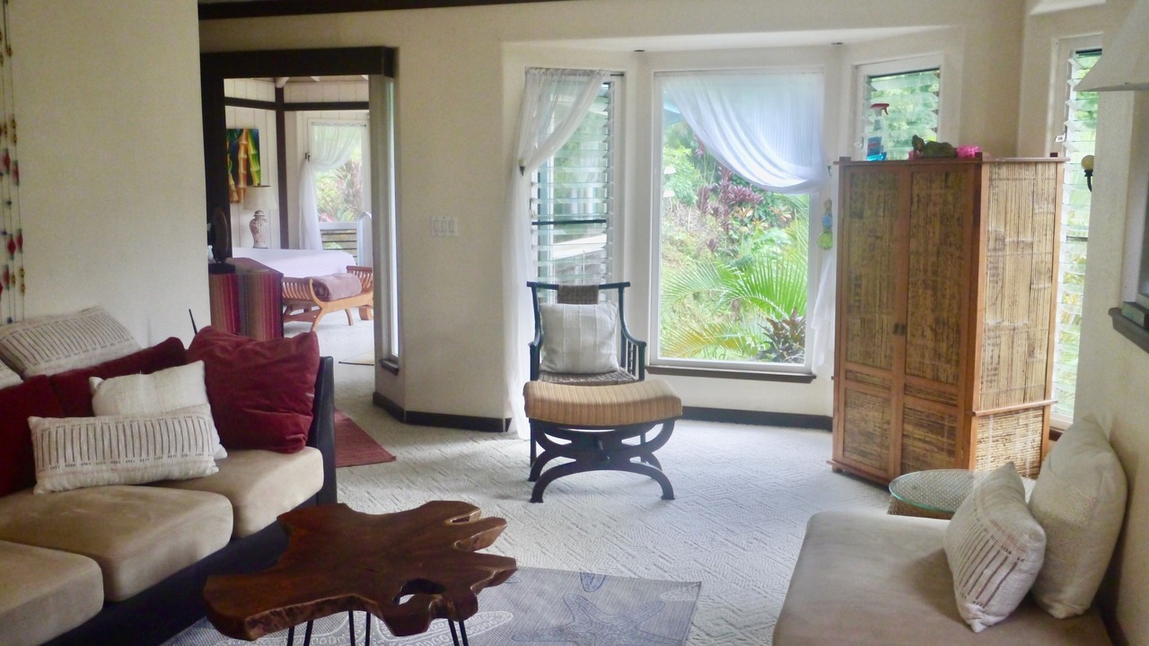 Photo of Livingroom in Wainiha
