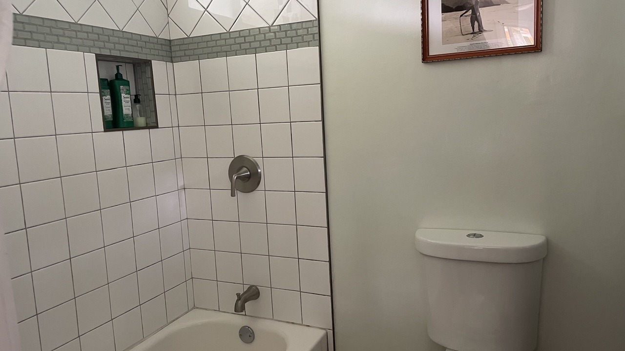 Photo of Bathroom in Keaau