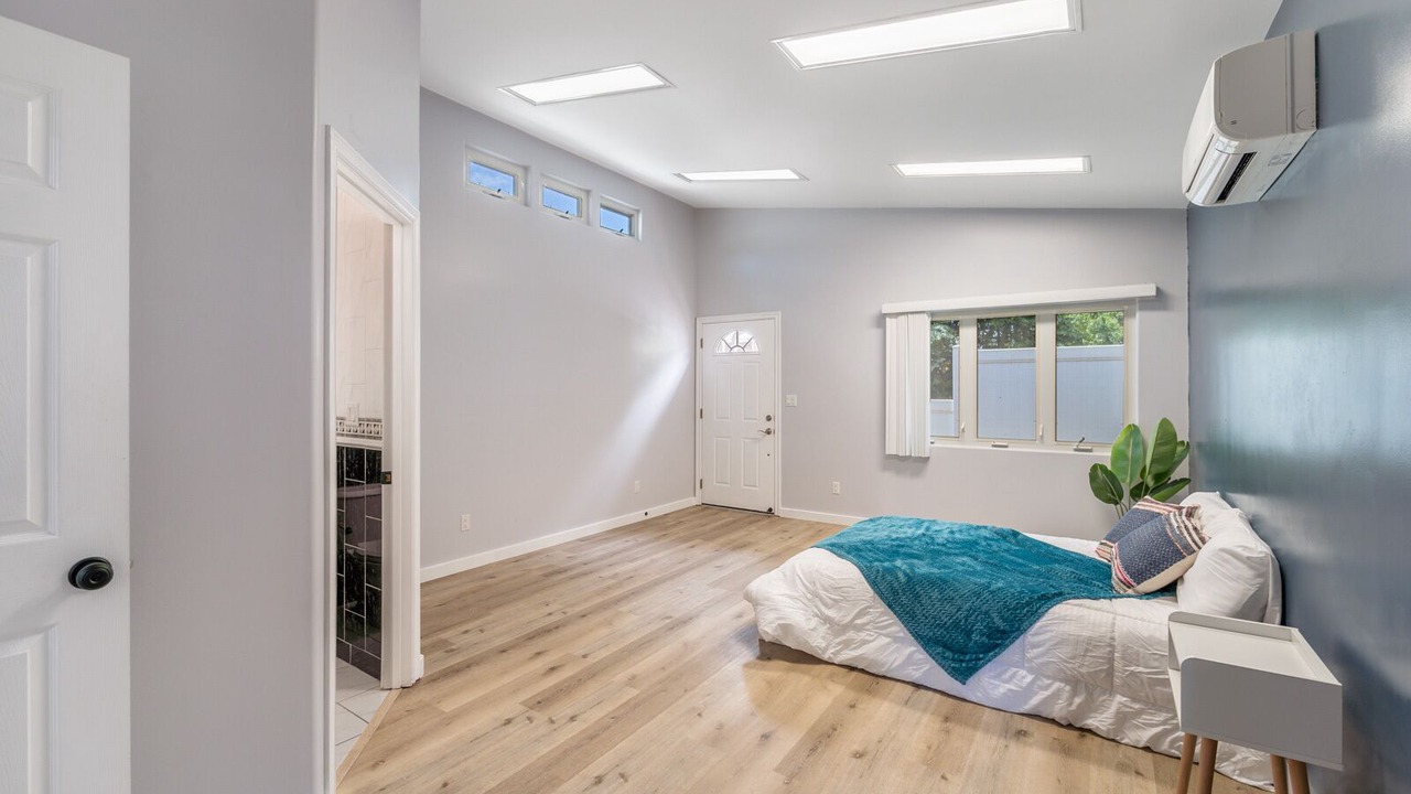 Photo of Bedroom in Kaimuki