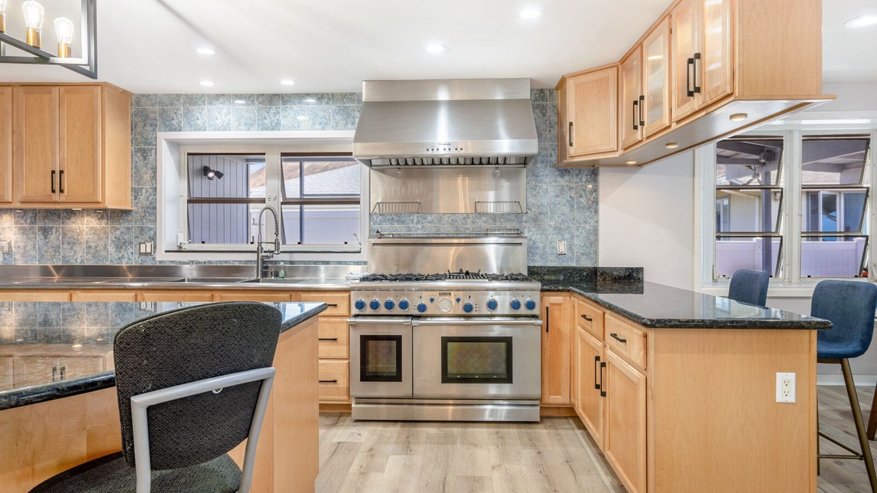 Photo of Kitchen in Kaimuki