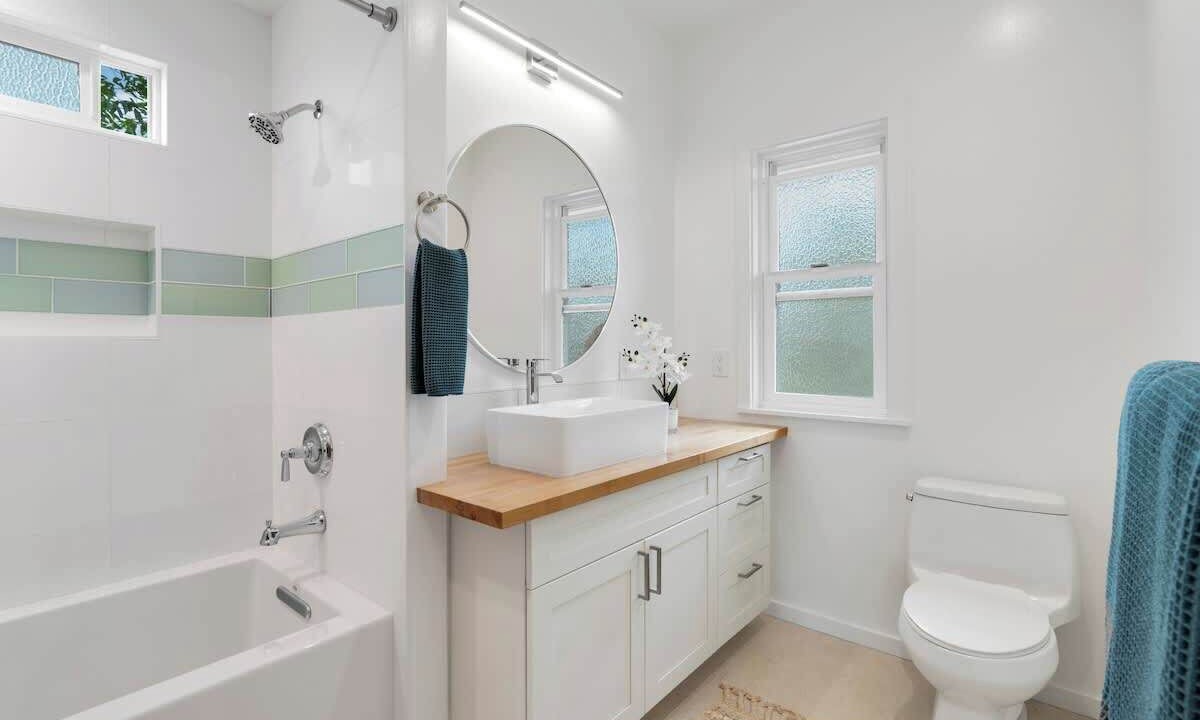Photo of Bathroom in Princeville