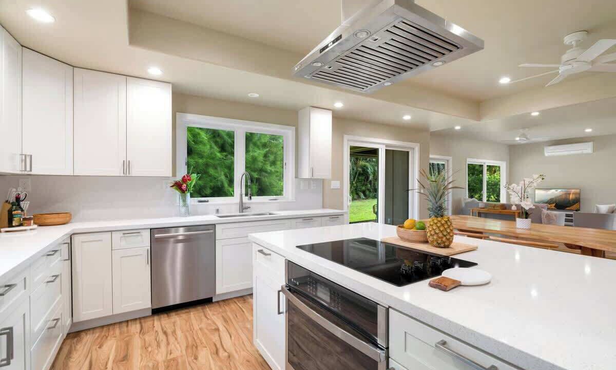 Photo of Kitchen in Princeville