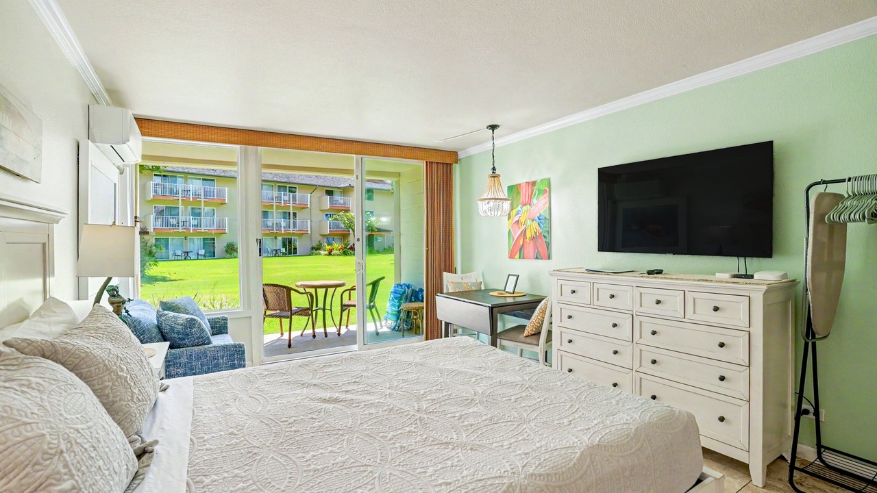 Photo of Bedroom in Wailua