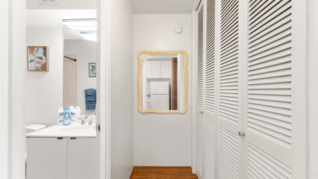 Photo of Bathroom in Waikiki