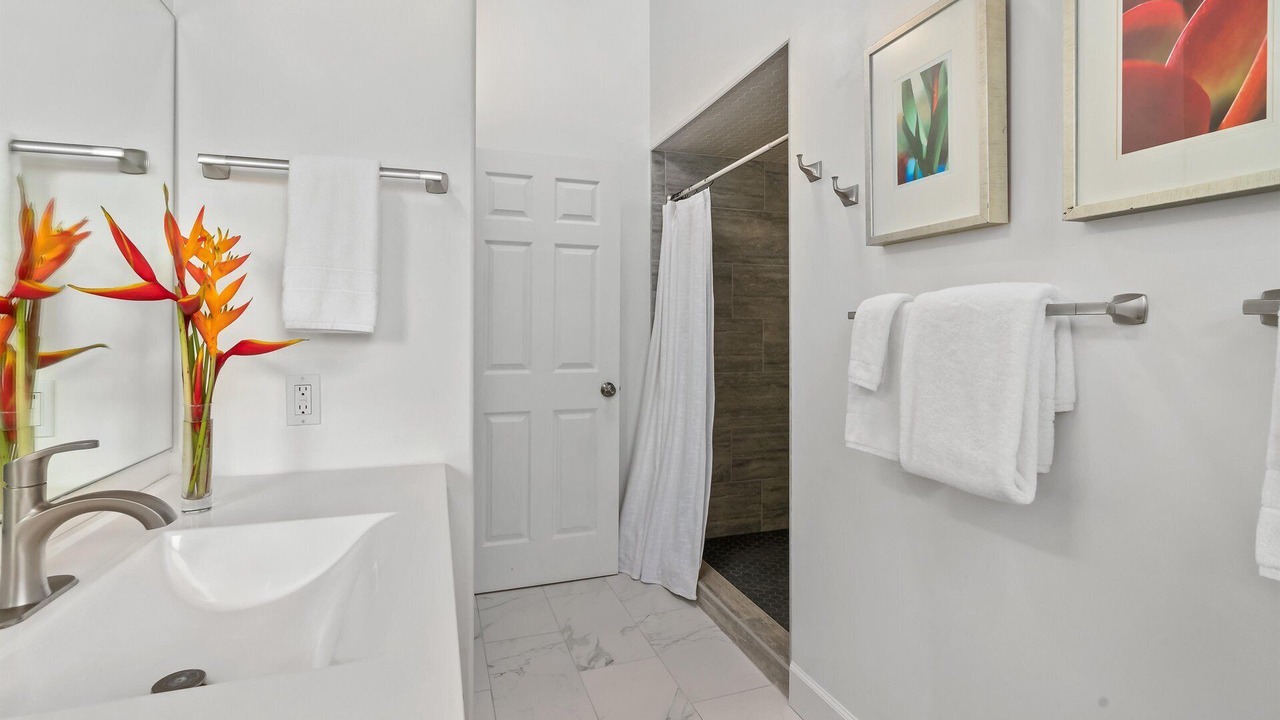 Photo of Bathroom in Princeville