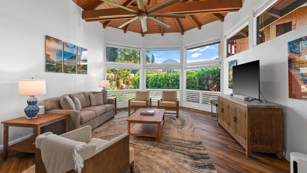 Photo of Livingroom in Princeville