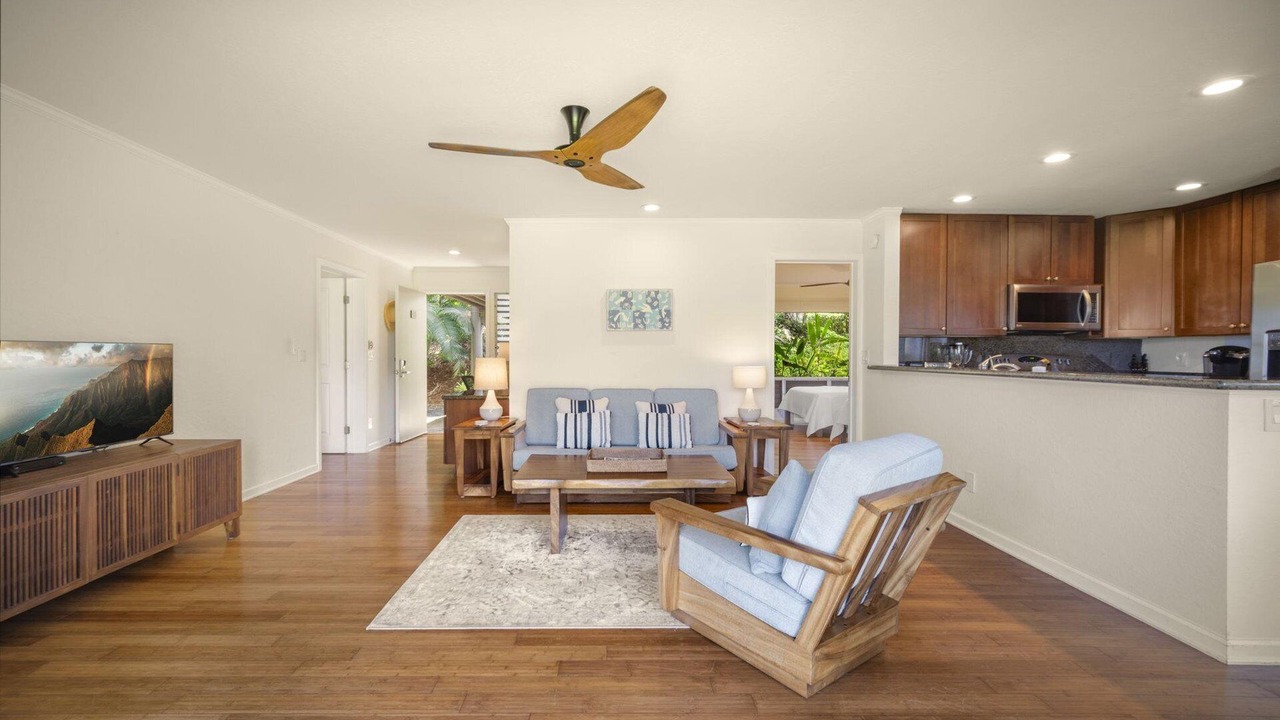Photo of Livingroom in Princeville