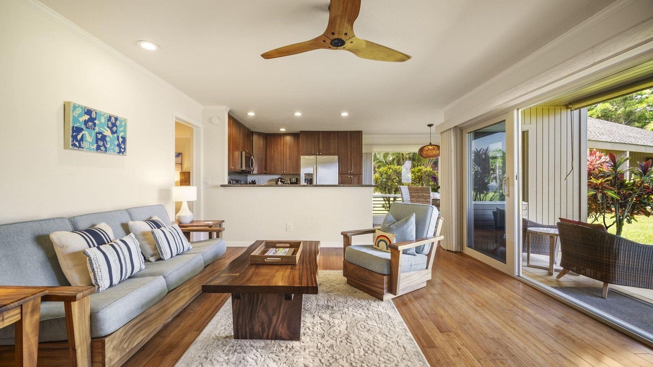 Photo of Livingroom in Princeville