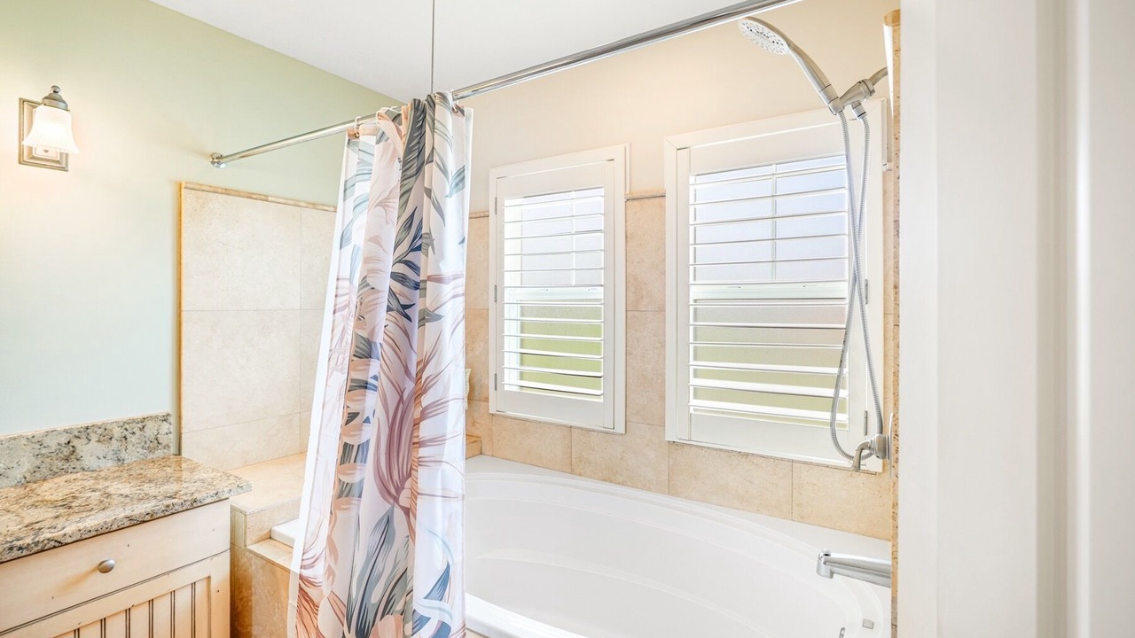Photo of Bathroom in Princeville