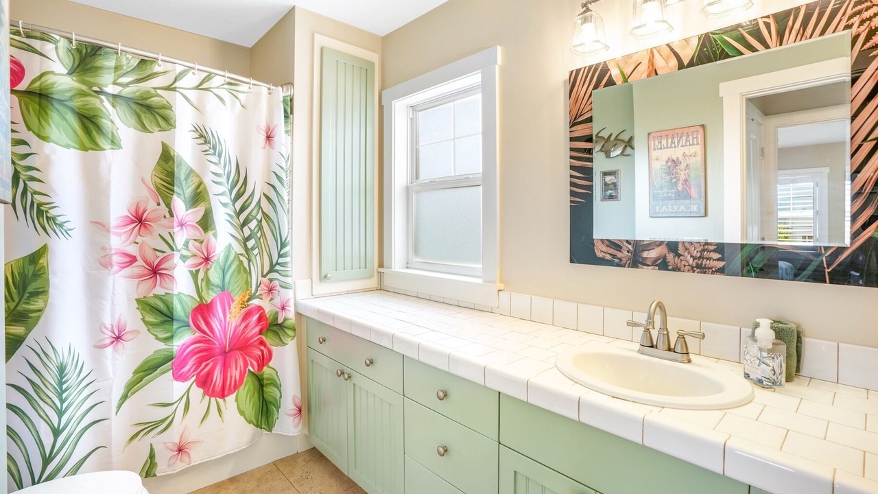 Photo of Bathroom in Princeville