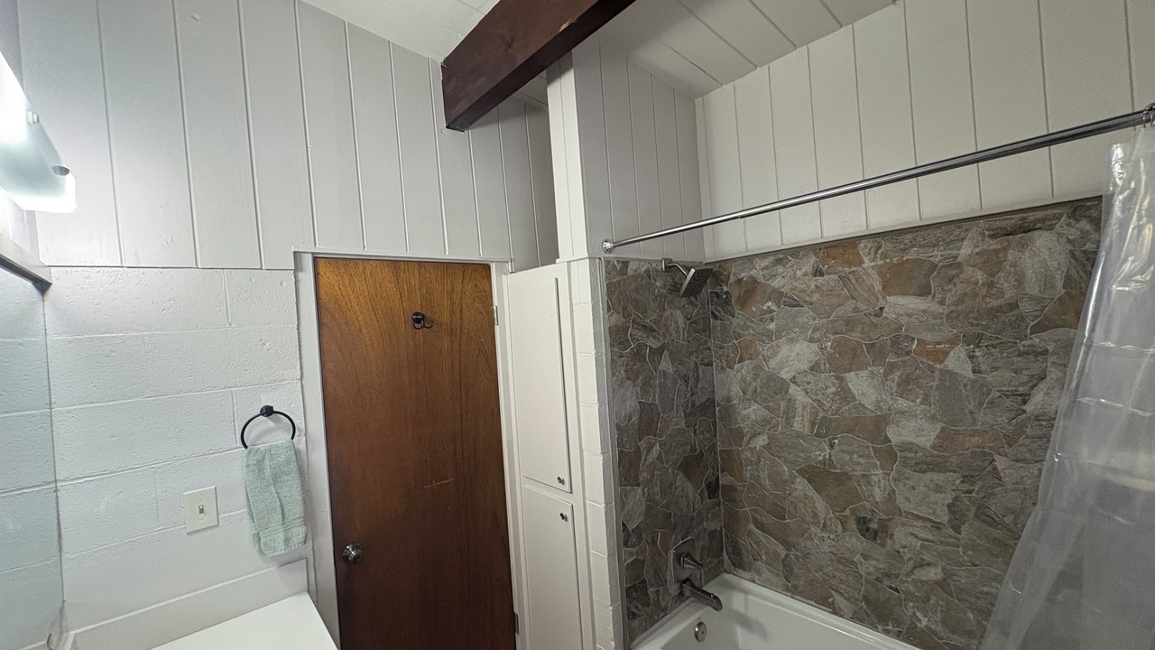Photo of Bathroom in Kapoho