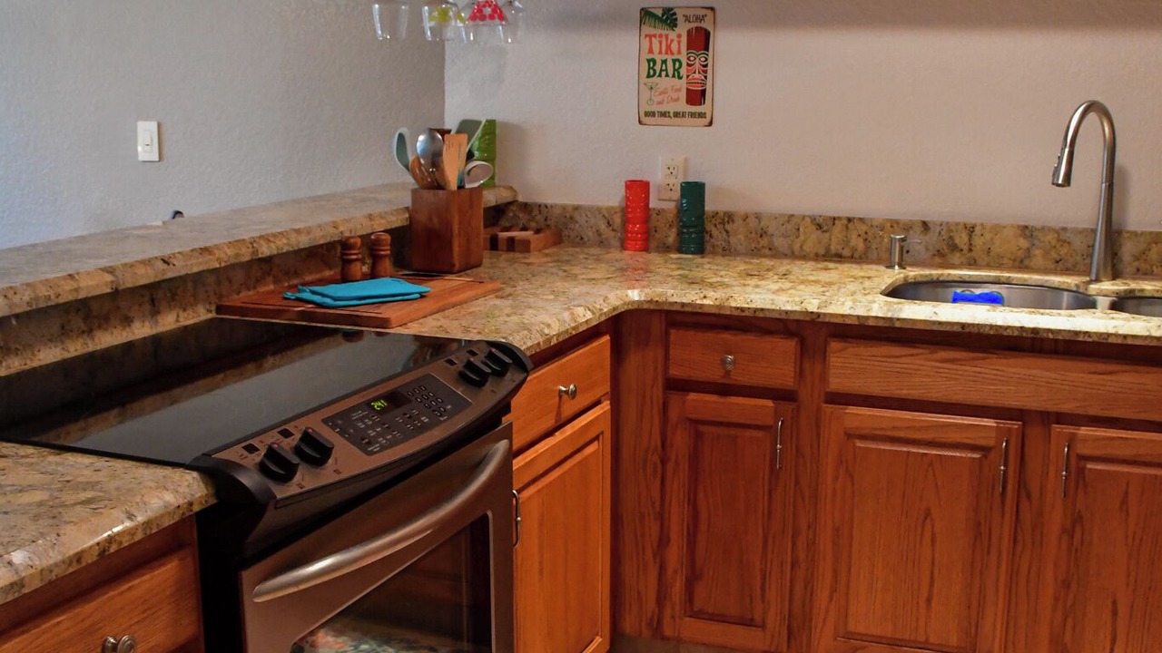 Photo of Kitchen in Historic Kailua Village